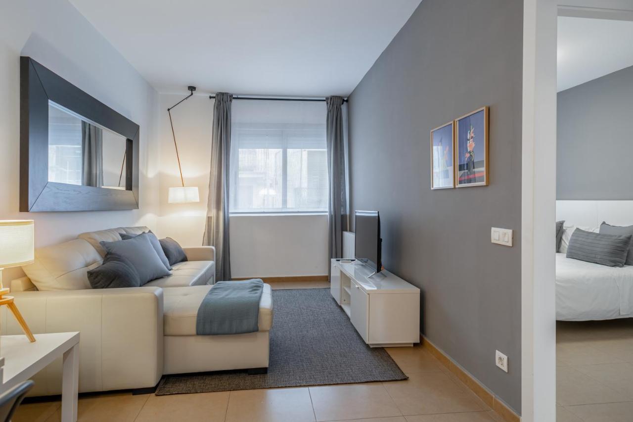 Inside Barcelona Apartments Salva Екстер'єр фото
