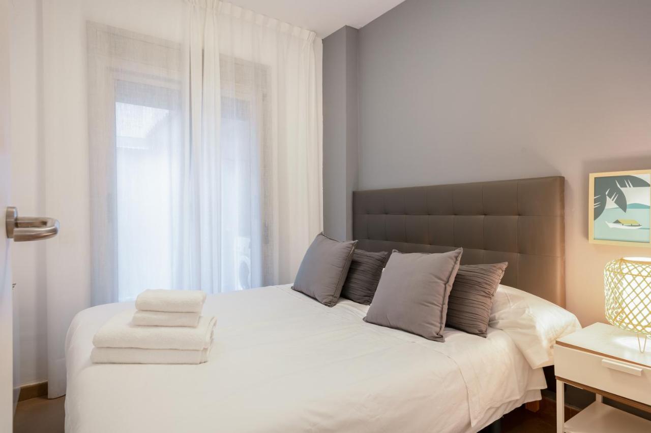 Inside Barcelona Apartments Salva Екстер'єр фото