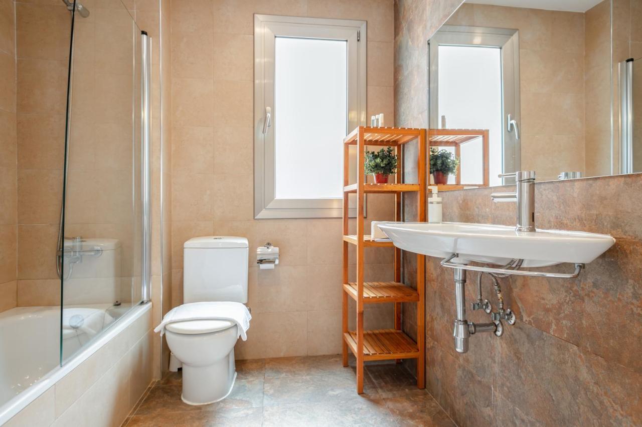Inside Barcelona Apartments Salva Екстер'єр фото